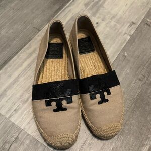 Tory Burch Canvas Flats Size 6